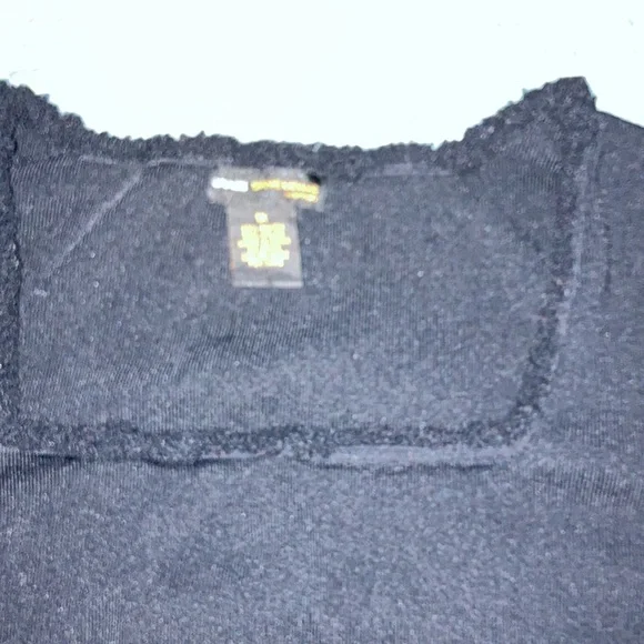 Shell - Picture 3 of 3